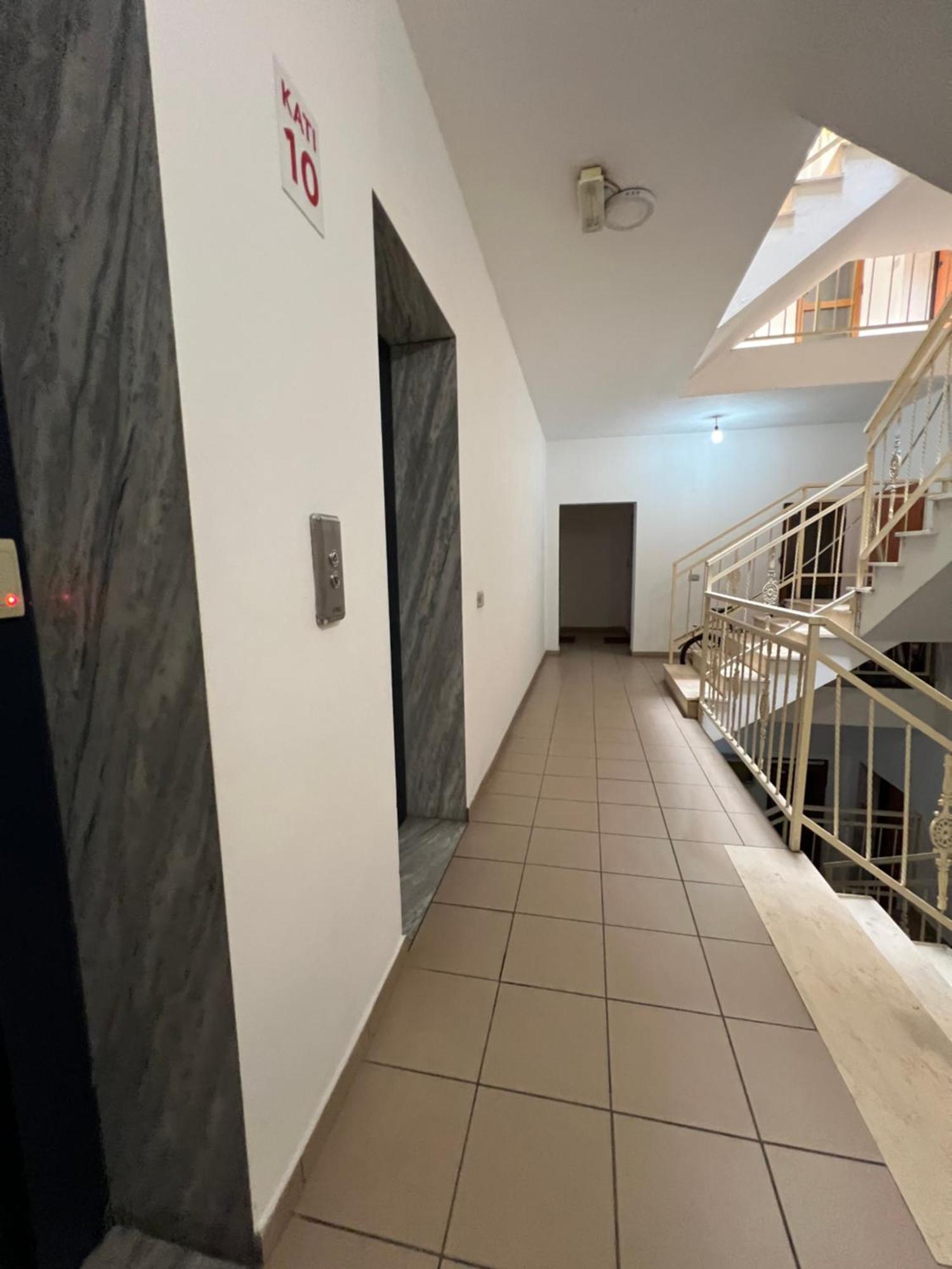 Center View Luxury Apartment Tirana Exteriér fotografie