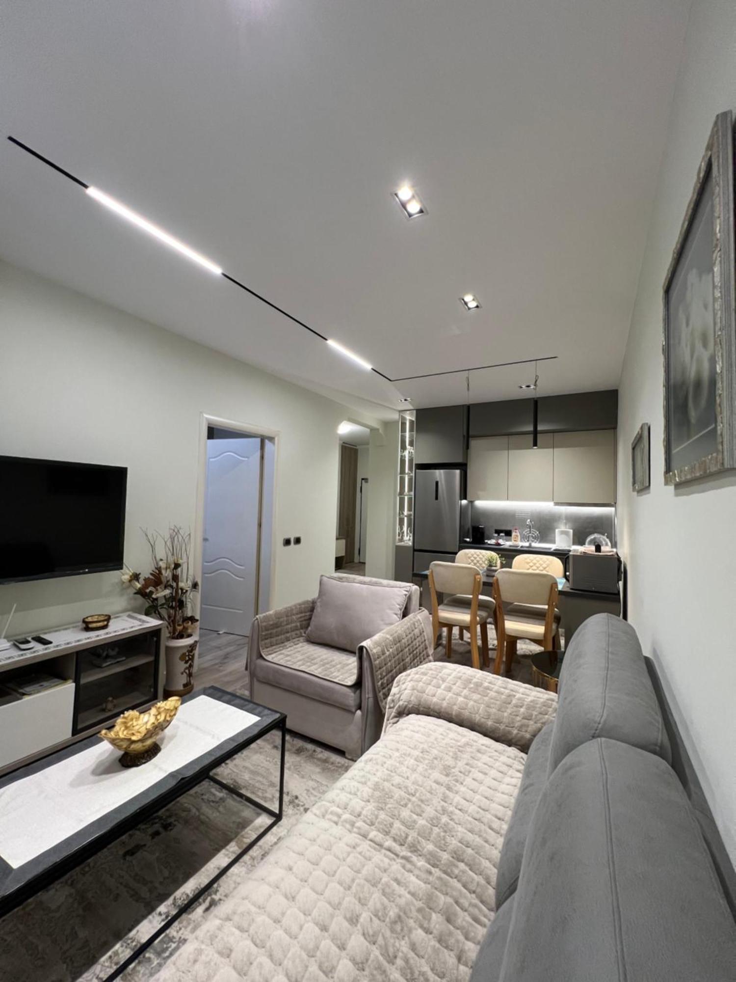 Center View Luxury Apartment Tirana Exteriér fotografie