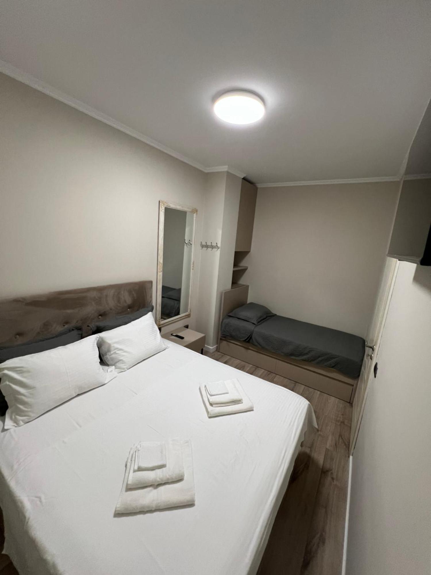 Center View Luxury Apartment Tirana Exteriér fotografie