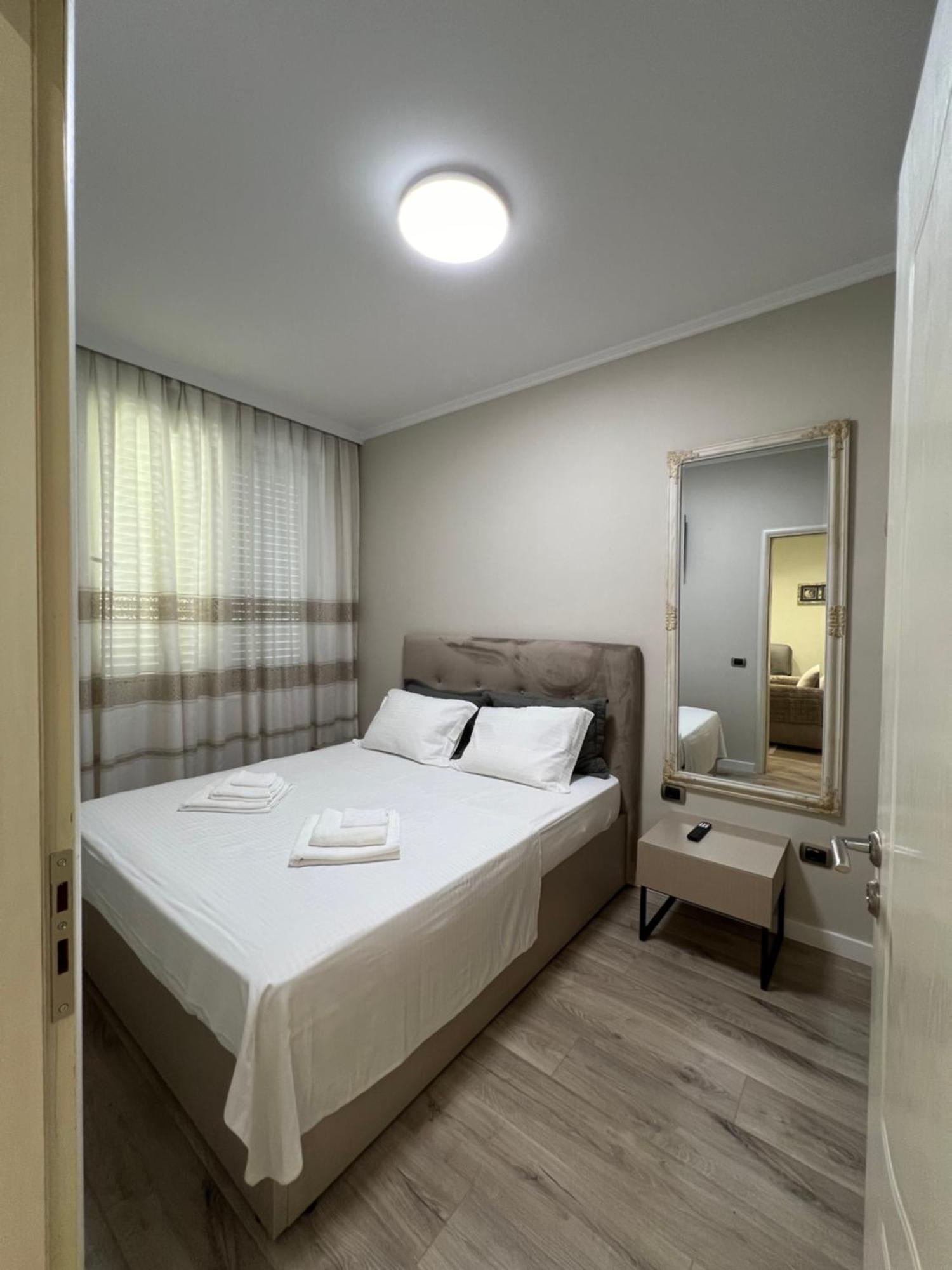 Center View Luxury Apartment Tirana Exteriér fotografie